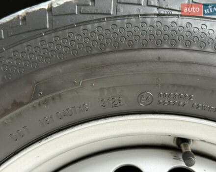 Серый Фольксваген Transporter, объемом двигателя 2 л и пробегом 199 тыс. км за 25999 $, фото 18 на Automoto.ua