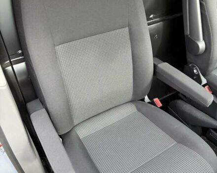 Сірий Фольксваген Transporter, об'ємом двигуна 1.97 л та пробігом 205 тис. км за 25300 $, фото 66 на Automoto.ua