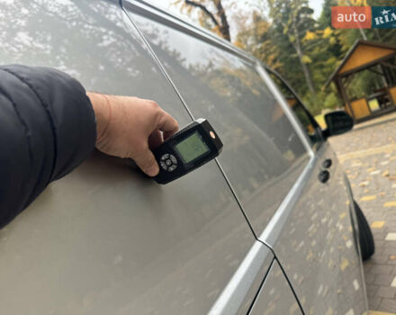 Серый Фольксваген Transporter, объемом двигателя 2 л и пробегом 207 тыс. км за 24950 $, фото 211 на Automoto.ua