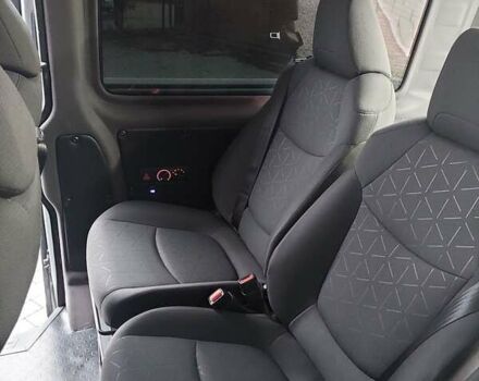 Серый Фольксваген Transporter, объемом двигателя 1.97 л и пробегом 177 тыс. км за 31900 $, фото 35 на Automoto.ua