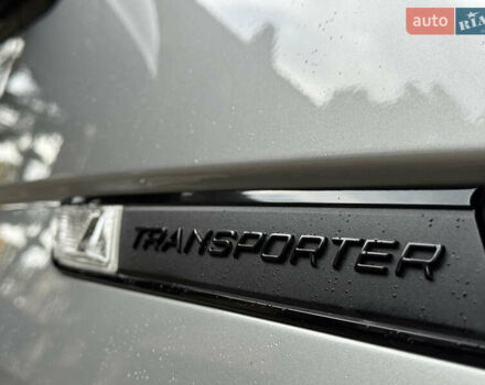 Серый Фольксваген Transporter, объемом двигателя 2 л и пробегом 207 тыс. км за 24950 $, фото 76 на Automoto.ua