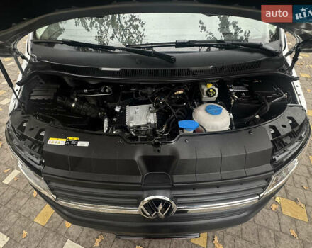 Серый Фольксваген Transporter, объемом двигателя 2 л и пробегом 207 тыс. км за 24950 $, фото 176 на Automoto.ua