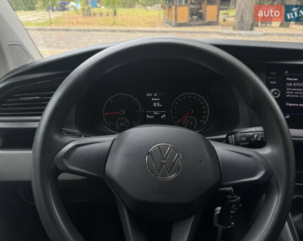 Серый Фольксваген Transporter, объемом двигателя 2 л и пробегом 207 тыс. км за 24950 $, фото 149 на Automoto.ua