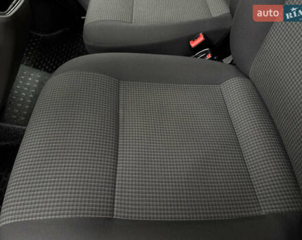 Серый Фольксваген Transporter, объемом двигателя 2 л и пробегом 207 тыс. км за 24950 $, фото 116 на Automoto.ua