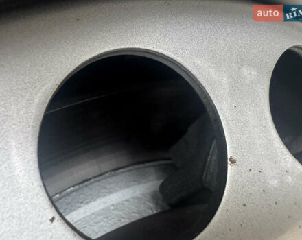 Серый Фольксваген Transporter, объемом двигателя 2 л и пробегом 207 тыс. км за 24950 $, фото 187 на Automoto.ua