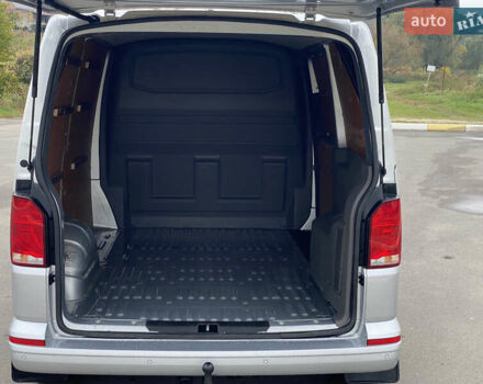 Серый Фольксваген Transporter, объемом двигателя 1.97 л и пробегом 165 тыс. км за 23900 $, фото 12 на Automoto.ua