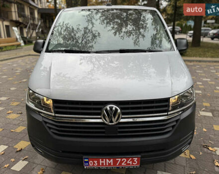 Серый Фольксваген Transporter, объемом двигателя 2 л и пробегом 207 тыс. км за 24950 $, фото 66 на Automoto.ua