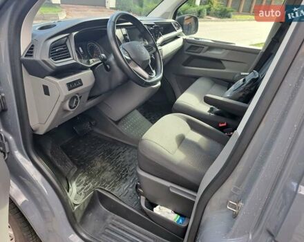 Серый Фольксваген Transporter, объемом двигателя 2 л и пробегом 21 тыс. км за 49500 $, фото 2 на Automoto.ua