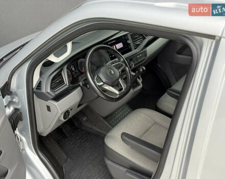 Серый Фольксваген Transporter, объемом двигателя 2 л и пробегом 199 тыс. км за 25999 $, фото 36 на Automoto.ua