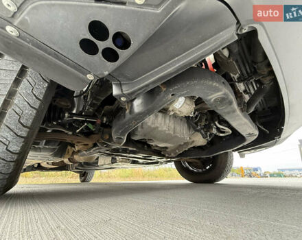 Серый Фольксваген Transporter, объемом двигателя 2 л и пробегом 199 тыс. км за 25999 $, фото 72 на Automoto.ua