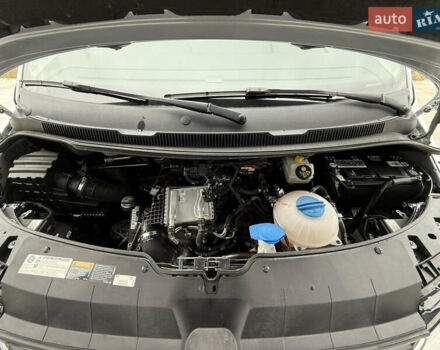 Серый Фольксваген Transporter, объемом двигателя 2 л и пробегом 199 тыс. км за 25999 $, фото 71 на Automoto.ua