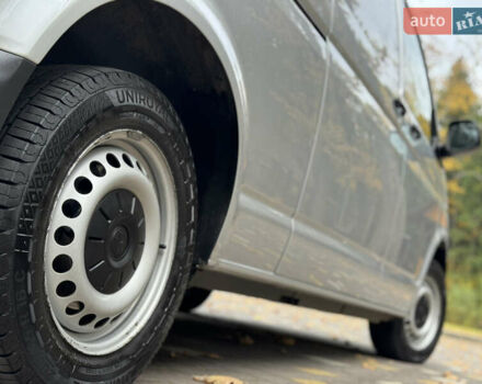 Серый Фольксваген Transporter, объемом двигателя 2 л и пробегом 207 тыс. км за 24950 $, фото 36 на Automoto.ua