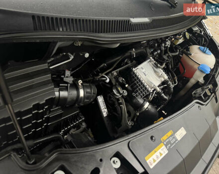 Серый Фольксваген Transporter, объемом двигателя 2 л и пробегом 207 тыс. км за 24950 $, фото 172 на Automoto.ua