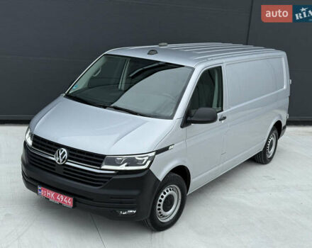 Серый Фольксваген Transporter, объемом двигателя 2 л и пробегом 199 тыс. км за 25999 $, фото 8 на Automoto.ua