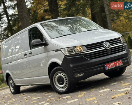 Серый Фольксваген Transporter, объемом двигателя 2 л и пробегом 207 тыс. км за 24950 $, фото 69 на Automoto.ua