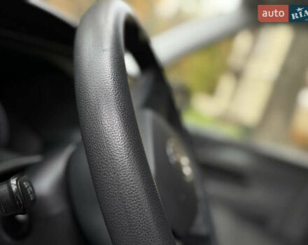 Серый Фольксваген Transporter, объемом двигателя 2 л и пробегом 207 тыс. км за 24950 $, фото 103 на Automoto.ua