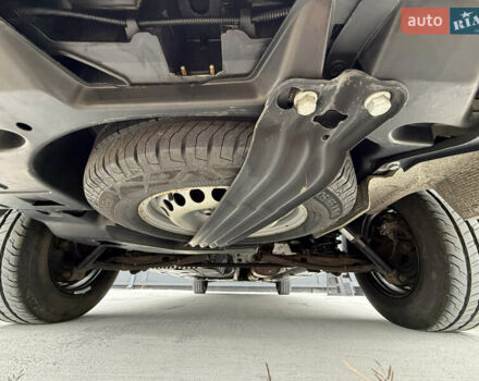 Серый Фольксваген Transporter, объемом двигателя 2 л и пробегом 199 тыс. км за 25999 $, фото 75 на Automoto.ua