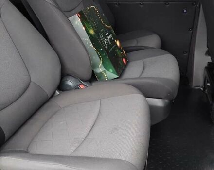 Серый Фольксваген Transporter, объемом двигателя 1.97 л и пробегом 177 тыс. км за 31900 $, фото 37 на Automoto.ua