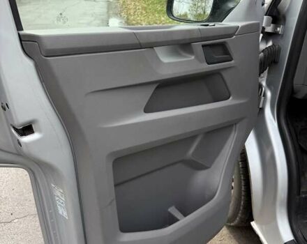 Сірий Фольксваген Transporter, об'ємом двигуна 1.97 л та пробігом 205 тис. км за 25300 $, фото 67 на Automoto.ua