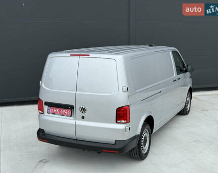 Серый Фольксваген Transporter, объемом двигателя 2 л и пробегом 199 тыс. км за 25999 $, фото 20 на Automoto.ua