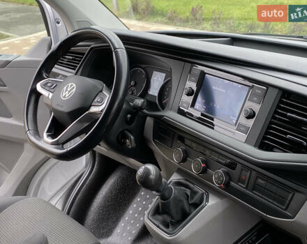 Серый Фольксваген Transporter, объемом двигателя 1.97 л и пробегом 165 тыс. км за 23900 $, фото 31 на Automoto.ua