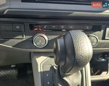 Серый Фольксваген Transporter, объемом двигателя 2 л и пробегом 21 тыс. км за 49500 $, фото 11 на Automoto.ua