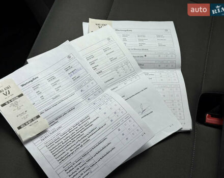 Серый Фольксваген Transporter, объемом двигателя 2 л и пробегом 199 тыс. км за 25999 $, фото 69 на Automoto.ua