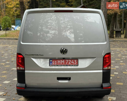 Серый Фольксваген Transporter, объемом двигателя 2 л и пробегом 207 тыс. км за 24950 $, фото 24 на Automoto.ua