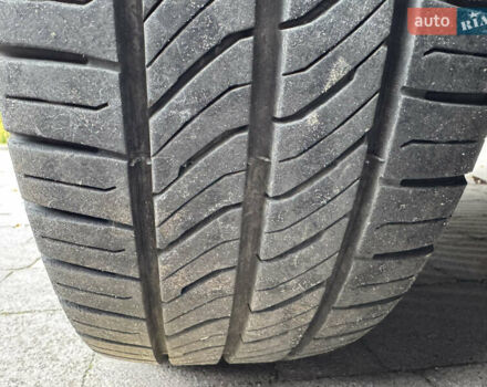 Серый Фольксваген Transporter, объемом двигателя 2 л и пробегом 207 тыс. км за 24950 $, фото 16 на Automoto.ua