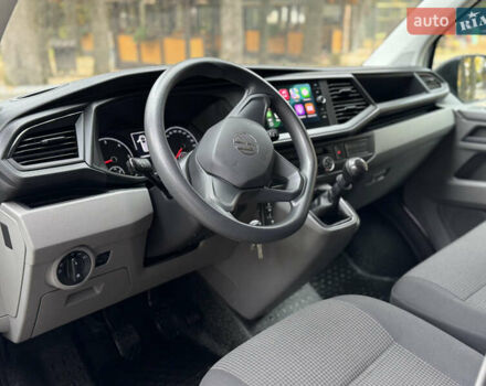 Серый Фольксваген Transporter, объемом двигателя 2 л и пробегом 207 тыс. км за 24950 $, фото 101 на Automoto.ua