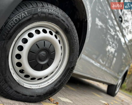 Серый Фольксваген Transporter, объемом двигателя 2 л и пробегом 207 тыс. км за 24950 $, фото 14 на Automoto.ua