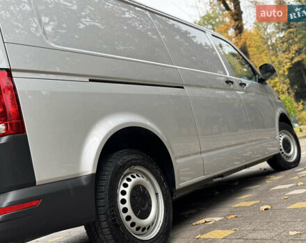 Серый Фольксваген Transporter, объемом двигателя 2 л и пробегом 207 тыс. км за 24950 $, фото 35 на Automoto.ua
