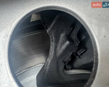 Серый Фольксваген Transporter, объемом двигателя 2 л и пробегом 207 тыс. км за 24950 $, фото 188 на Automoto.ua