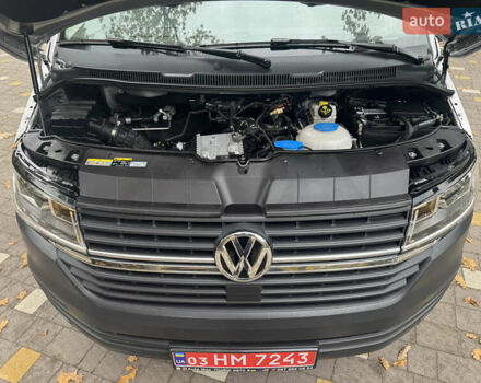 Серый Фольксваген Transporter, объемом двигателя 2 л и пробегом 207 тыс. км за 24950 $, фото 170 на Automoto.ua