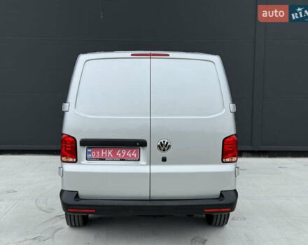 Серый Фольксваген Transporter, объемом двигателя 2 л и пробегом 199 тыс. км за 25999 $, фото 34 на Automoto.ua