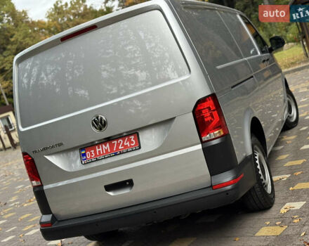 Серый Фольксваген Transporter, объемом двигателя 2 л и пробегом 207 тыс. км за 24950 $, фото 38 на Automoto.ua