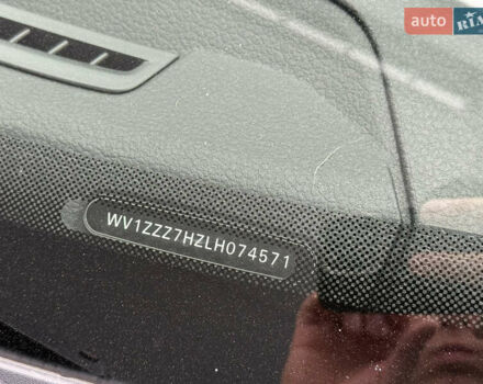 Серый Фольксваген Transporter, объемом двигателя 2 л и пробегом 199 тыс. км за 25999 $, фото 70 на Automoto.ua