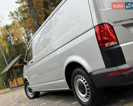 Серый Фольксваген Transporter, объемом двигателя 2 л и пробегом 207 тыс. км за 24950 $, фото 22 на Automoto.ua
