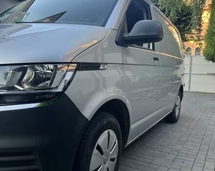 Серый Фольксваген Transporter, объемом двигателя 1.97 л и пробегом 280 тыс. км за 24000 $, фото 2 на Automoto.ua