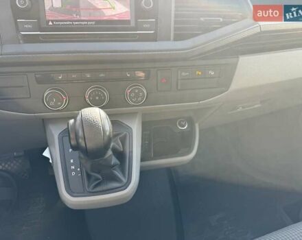 Сірий Фольксваген Transporter, об'ємом двигуна 1.97 л та пробігом 206 тис. км за 30700 $, фото 19 на Automoto.ua