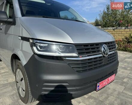 Сірий Фольксваген Transporter, об'ємом двигуна 1.97 л та пробігом 206 тис. км за 30700 $, фото 6 на Automoto.ua