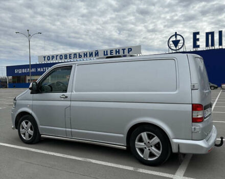 Серый Фольксваген Transporter, объемом двигателя 1.97 л и пробегом 304 тыс. км за 16000 $, фото 19 на Automoto.ua