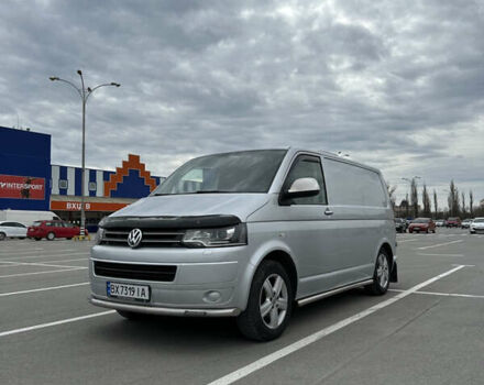 Серый Фольксваген Transporter, объемом двигателя 1.97 л и пробегом 304 тыс. км за 16000 $, фото 1 на Automoto.ua