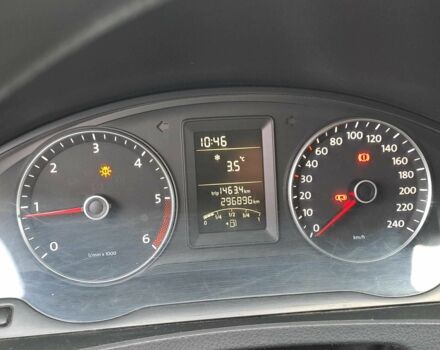 Серый Фольксваген Transporter, объемом двигателя 2 л и пробегом 297 тыс. км за 7650 $, фото 5 на Automoto.ua