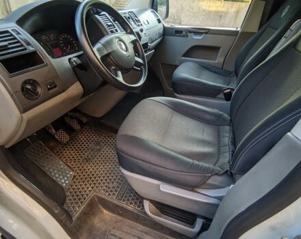 Серый Фольксваген Transporter, объемом двигателя 2.5 л и пробегом 382 тыс. км за 8500 $, фото 11 на Automoto.ua