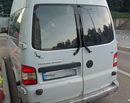 Серый Фольксваген Transporter, объемом двигателя 2.5 л и пробегом 382 тыс. км за 8500 $, фото 4 на Automoto.ua