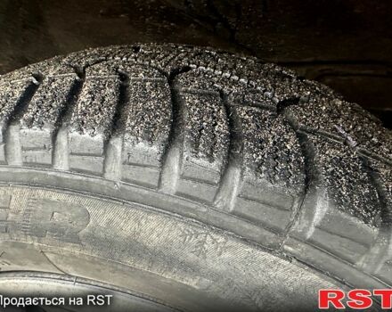 Сірий Фольксваген Transporter, об'ємом двигуна 2.4 л та пробігом 300 тис. км за 4000 $, фото 5 на Automoto.ua