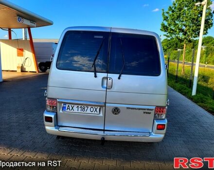Сірий Фольксваген Transporter, об'ємом двигуна 2.5 л та пробігом 389 тис. км за 10998 $, фото 7 на Automoto.ua
