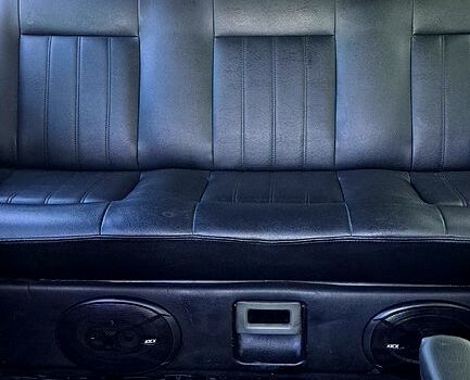 Серый Фольксваген Transporter, объемом двигателя 2.5 л и пробегом 368 тыс. км за 10400 $, фото 3 на Automoto.ua