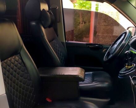 Серый Фольксваген Transporter, объемом двигателя 1.9 л и пробегом 247 тыс. км за 8600 $, фото 6 на Automoto.ua